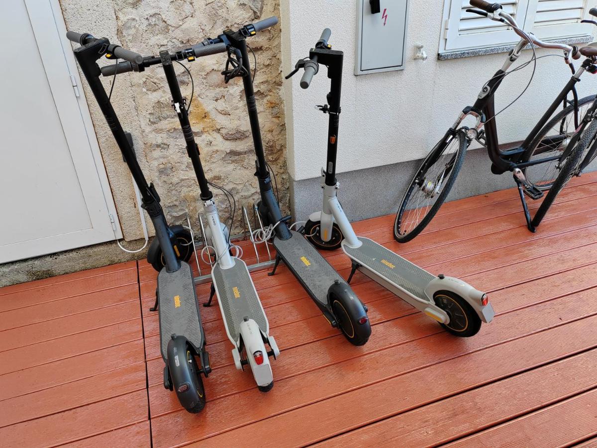 Apartmani Filip Zadar Diklo Extérieur photo