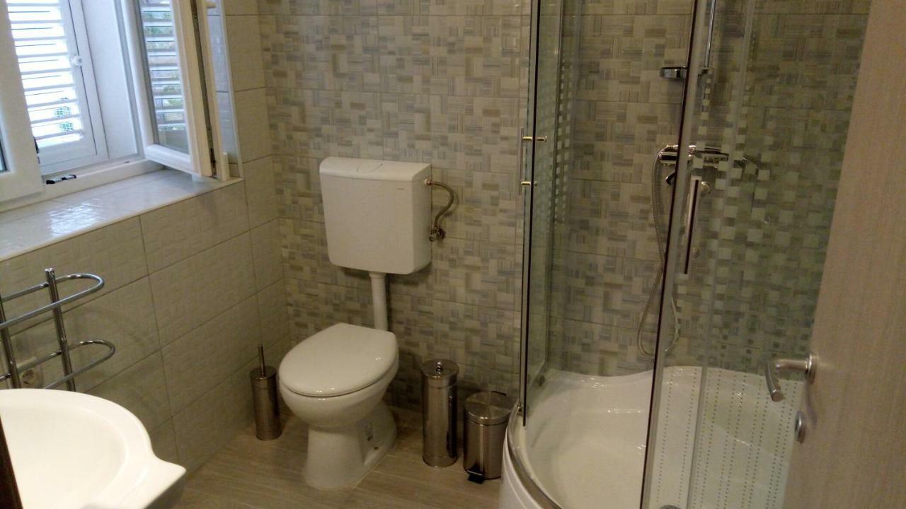 Apartmani Filip Zadar Diklo Extérieur photo