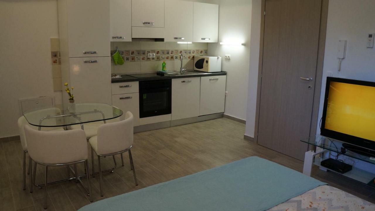 Apartmani Filip Zadar Diklo Extérieur photo